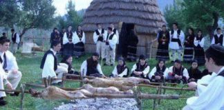 Copilăria mea, cu tradiții aromâne