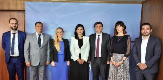 Ministrul Justitiei Gjonaj îl primeste într-o ședință oficială pe Procuror șef (DNA) din România, dl. Crin Bologa