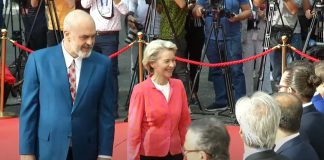 Președinta Comisiei Europene, Ursula von der Leyen vizitează Tirana