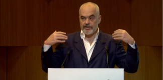 Premierul Rama promite din nou creșteri pentru salariile de profesori