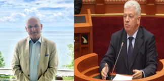 Președintele îi decorează pe diplomații Marko Bello și Bashkim Rama (după moarte)