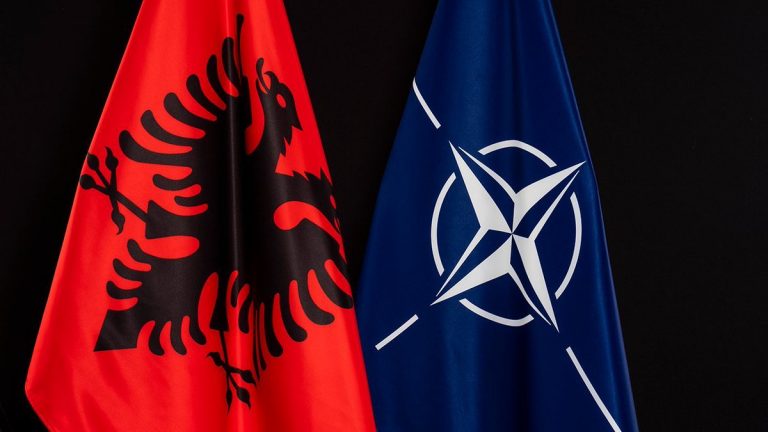 13 ani de la aderarea Albaniei la NATO