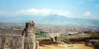 Castelul Rozafa, printre cele mai preferate destinatii turistice
