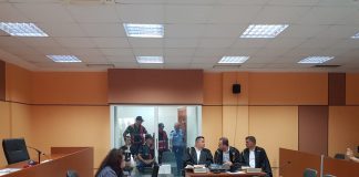 Acuzați de spionaj, cei trei turiști străini rămân la închisoare
