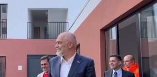 Premierul Rama discuție cu miniștrii pentru analiza ultimelor 12 luni și proiectele anului nou