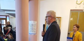 1 Decembrie, 1918, Ziua naţională a României sărbătorită la Biserica românească din Corcea