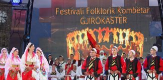 Festivalul Național de Folclor din Gjirokastra se reîntoarce