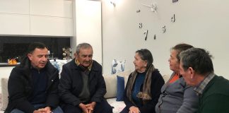 Continuă pregătirile pentru Festivalul Național de Folclor din Gjirokastra