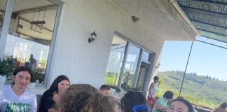 La multi ani, prietenie!