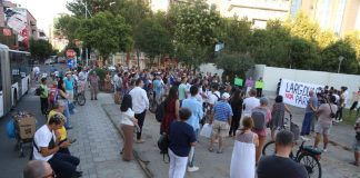 “Muntele Tiranei”, activiștii protestează pentru a doua zi