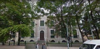 Anul universitar începe cu protestul studențiilor de la medicină