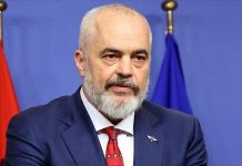 Prim-ministrul Albaniei Edi Rama a susținut vineri, 5 iunie 2026, declarații de presă la sosirea la Summitul Uniunea Europeană – Balcanii de Vest de la Tivat, Muntenegru