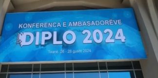 Ministerul Afacerilor Externe din Albania organizeaza conferința Ambasadorilor