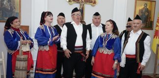Celebrarea Sfântului Nicolae în Biserica Ortodoxă din Kavaja