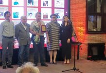 Nopțile Poetice de la Korcea, la cea de-a 30-a aniversare. Poetul român Ion Deaconescu, laureat al Premiului „Asdreni”