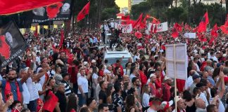 Protestele antiguvernamentale din Albania intră în cea de-a 75 zi