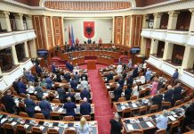 Parlamentul Albaniei a deschis lucrărilor celei de-a III-a sesiuni a Legislaturii a XI-a